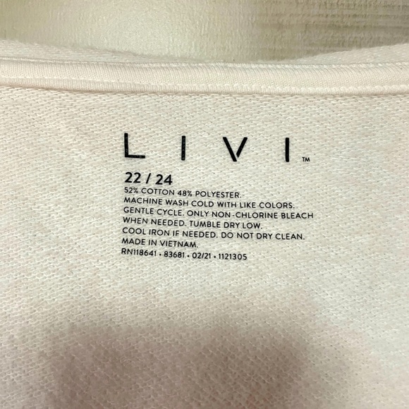 NWT Livi White Pink Ombre Strings V Neck Short Sleeve Hooded Sweatshirt Sz 22/24 - Picture 3 of 5